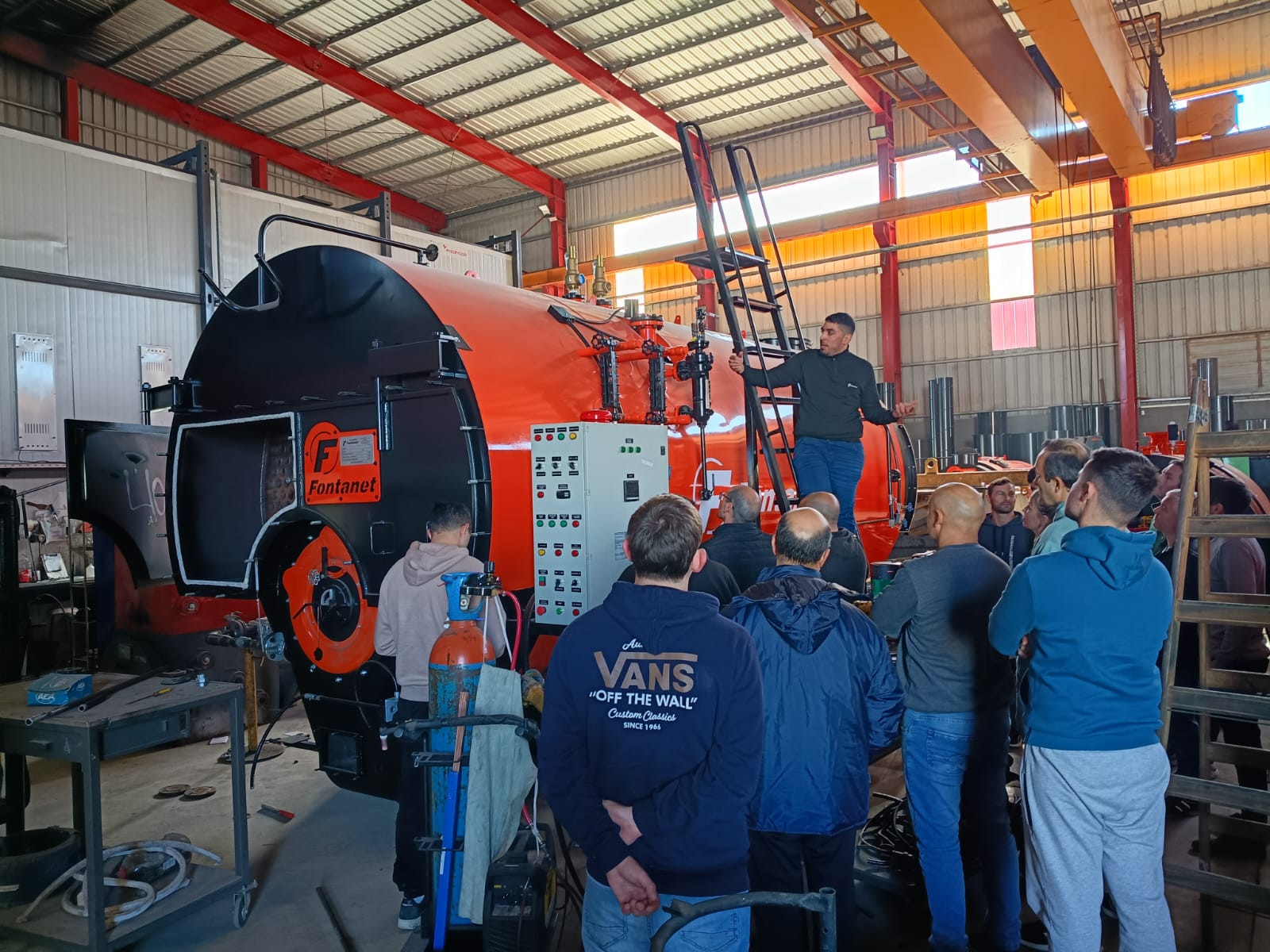 Dictado del Modulo 1.5 INSTALACIONES DE VAPOR de la DIPLOMATURA PARA INDUSTRIA LACTEA.