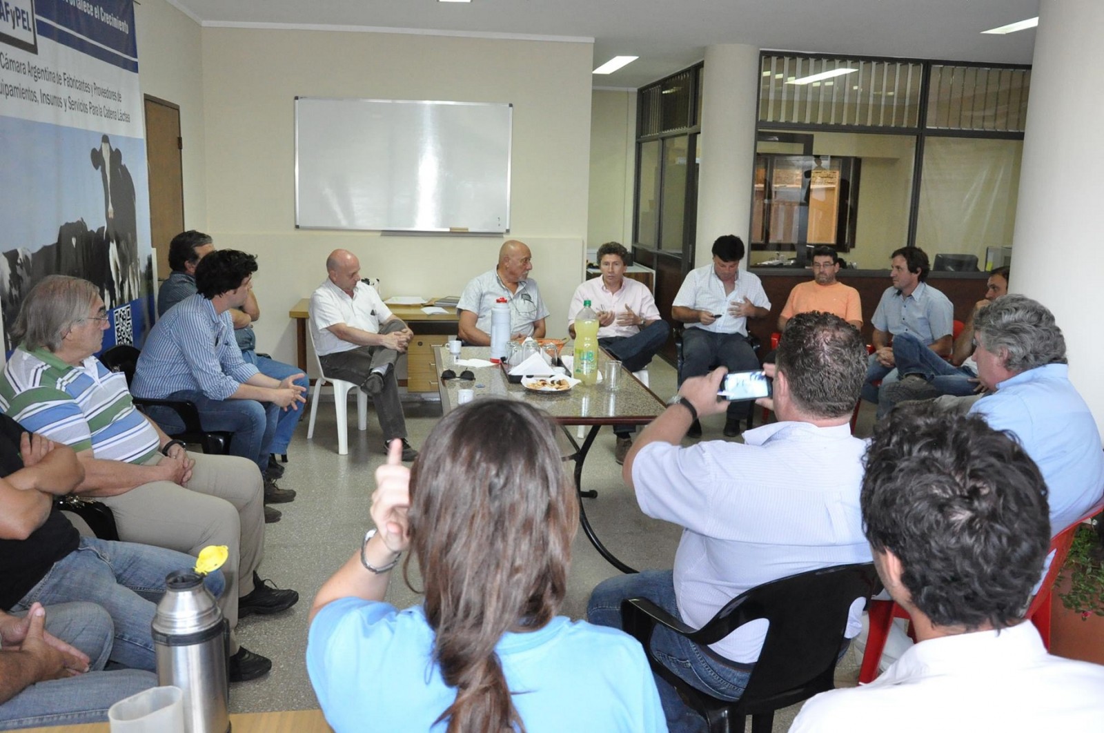 El Subsecretario de Lechería de la Nación visitó la CAFyPEL