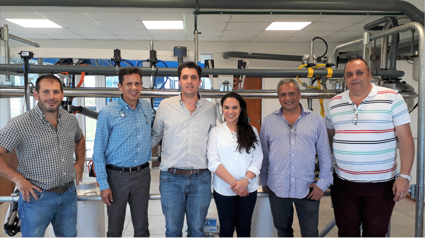 La empresa mexicana GRUPO VICENTE SUAREZ 73 visitó el Centro Tecnológico de la CAFyPEL