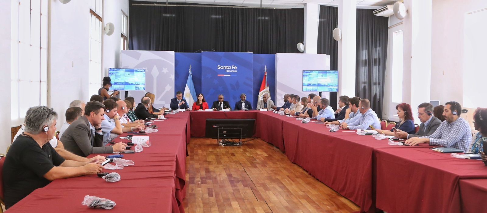 Participamos de un encuentro Tecnico-Comercial con Camerun