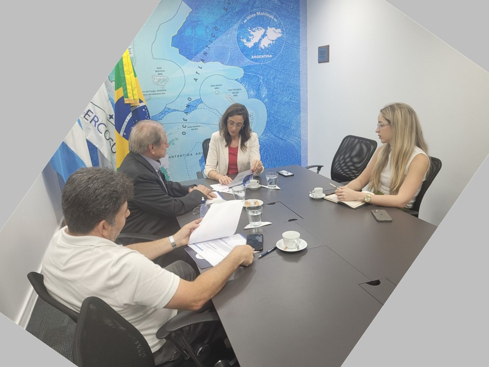 Estrechamos lazos con el Estado de Pernambuco - Brasil.