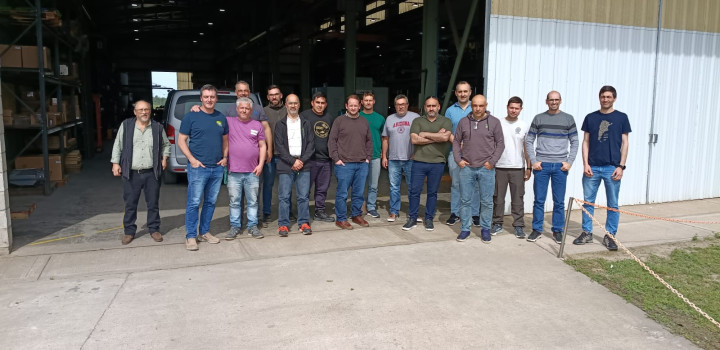 Dictamos los Modulos 2.5 EQUIPO SEPARADOR CENTRIFUGO, 2.6 EQUIPO HOMOGEINIZADOR y 2.7 EQUIPOS DE CONCENTRACION de la DIPLOMATURA para INDUSTRIA LACTEA