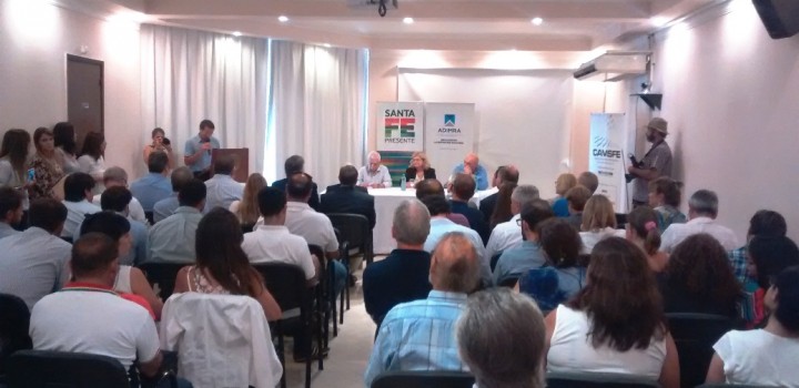 Participación de la CAFyPEL en la firma de convenio entre INET, Min. de Educación de Santa FE y ADIMRA