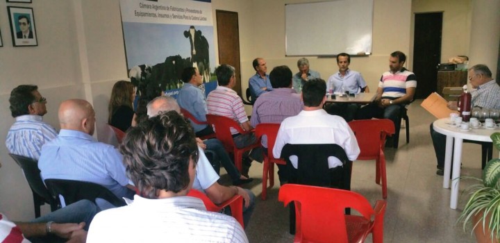 Firma de contratos con proveedores para la construcción y puesta en funcionamiento del Centro Tecnológico