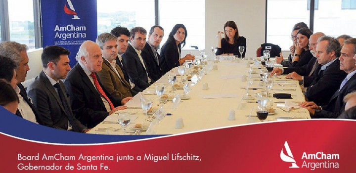 CAFyPEL acompañó al Gobernador de la Provincia de Santa Fe en la reunión de trabajo que sostuvo con AmCham