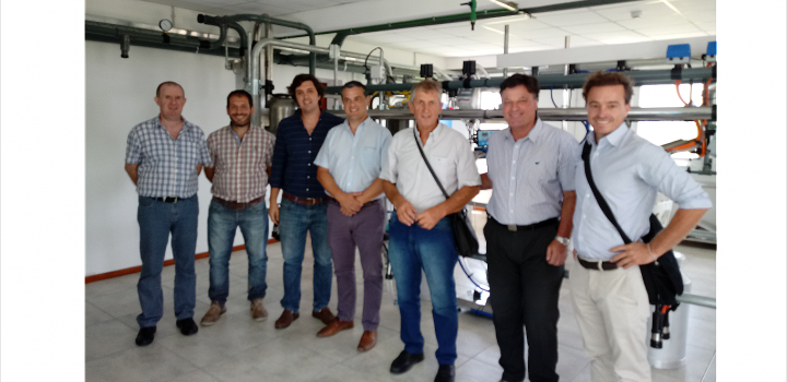El Secretario y Sub-secretario de Comercio Exterior, junto con el Director de Lechería de la Provincia de Santa Fe visitaron el Centro Tecnológico de la CAFyPEL