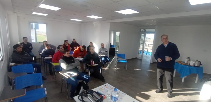 La DIPLOMATURA continua a paso firme